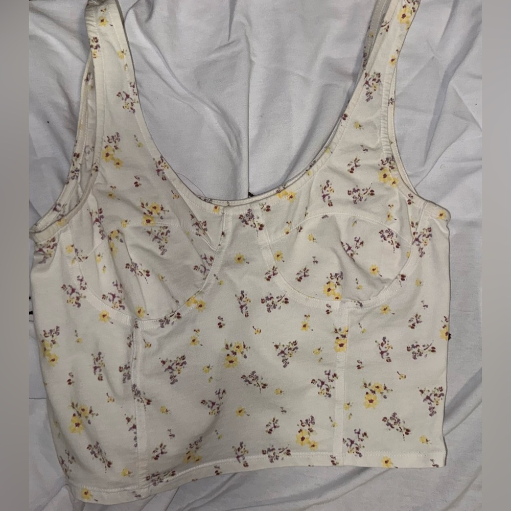 Medium floral crop top from Pacsun Me and We